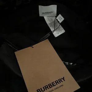 Burberry Vinyl Printed Rain Hat Burberry | Accessories | Burberry Vinyl Printed Rain Hat  main image 4